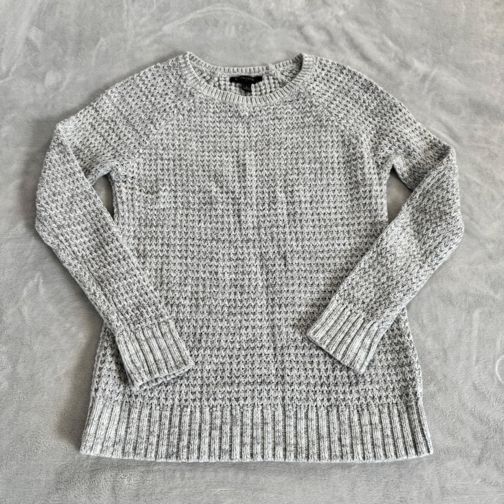 Banana Republic Women's Size Small Grey Waffle Knit Wool Blend Crewneck Sweater